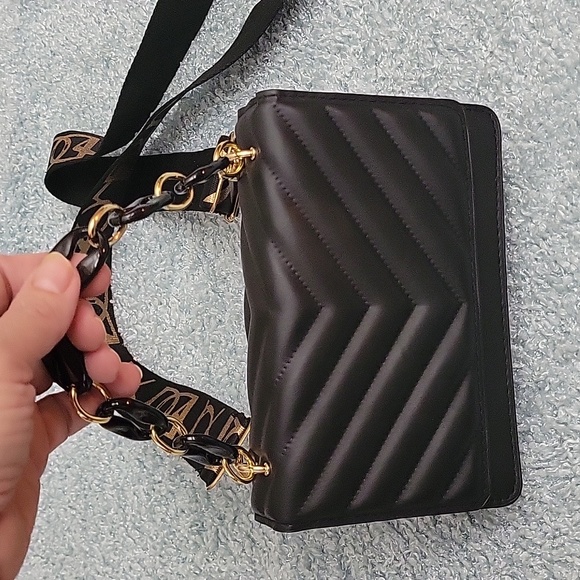 Over shoulder purse - Picture 2 of 8